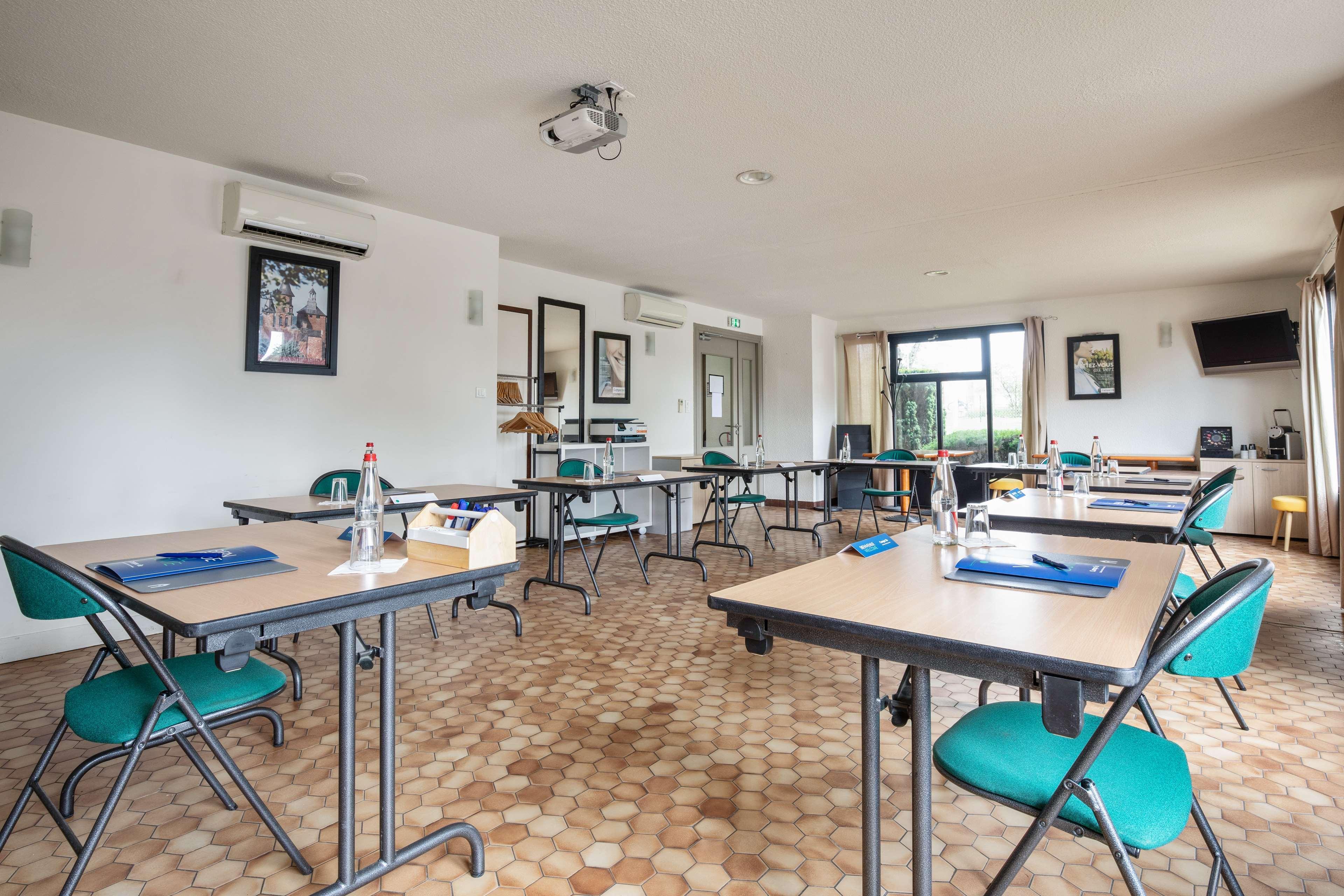 Campanile Brive-La-Gaillarde Ouest Hotel Exterior photo