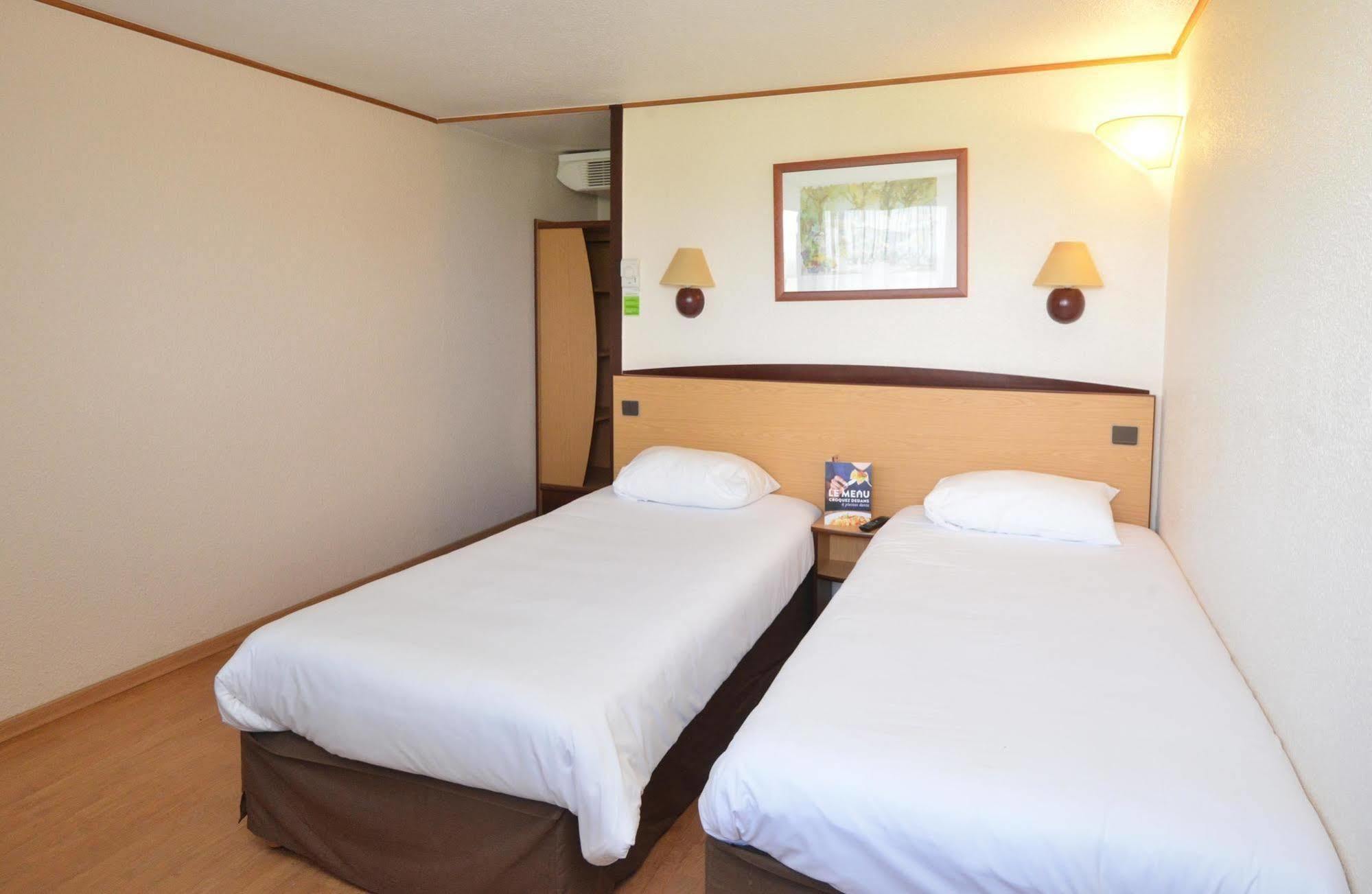 Campanile Brive-La-Gaillarde Ouest Hotel Exterior photo